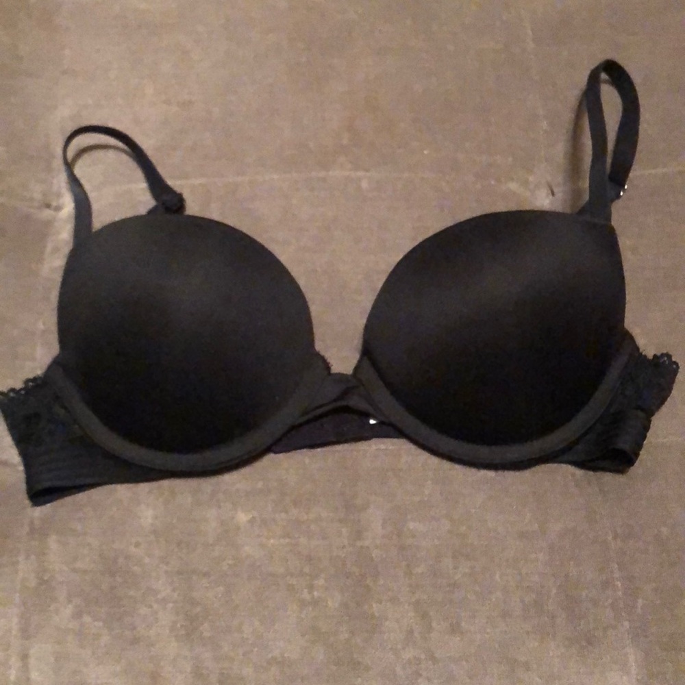 Black bra